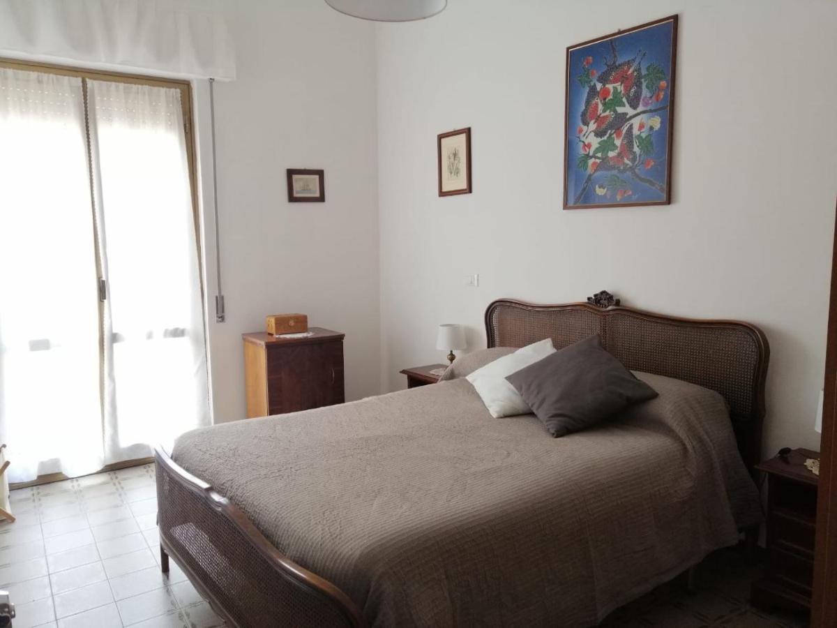 Ferienwohnung La Casa Di Gb Pieve di Teco Exterior foto